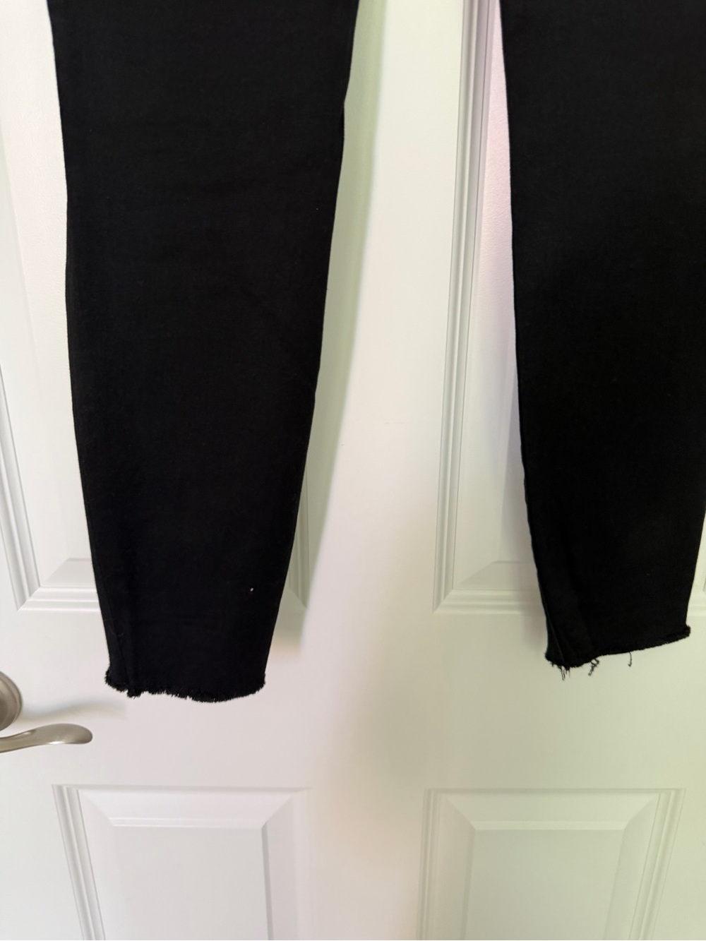 NWT Kut from the Kloth Black Carlo Skinny Ankle Jeans - Picture 8 of 8